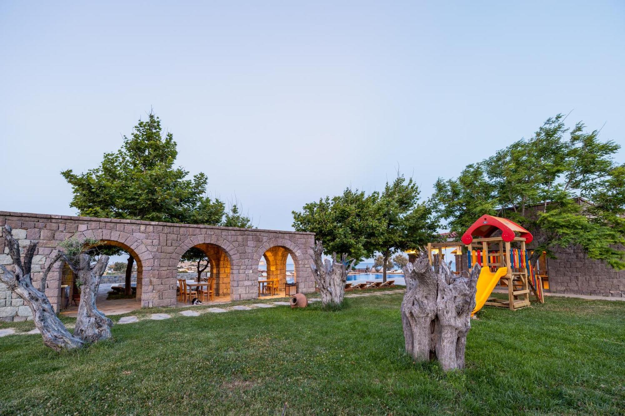Cinarli Kasri Hotel İmroz Buitenkant foto